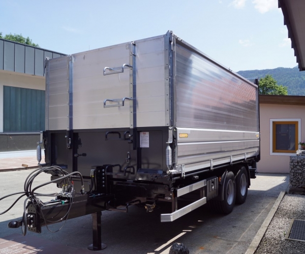 rieser-4.JPG