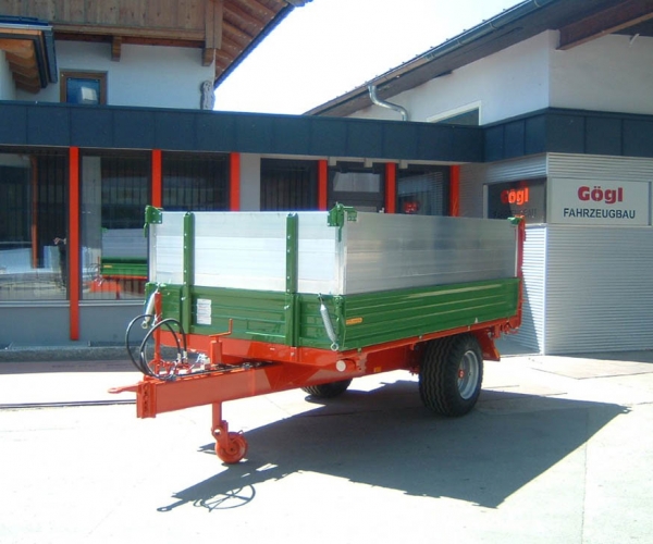 DSCF0009-Custom.jpg