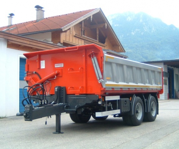 tandem-dreiseitenkipper-rot-1.JPG