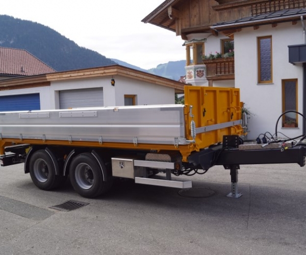 empl-1.JPG