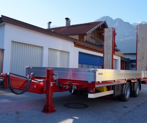 RIESER-6.JPG