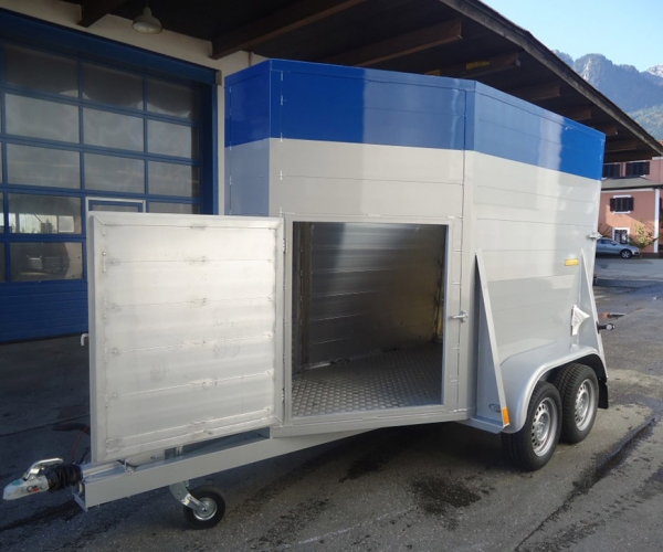 DSC03295-Custom-2.jpg
