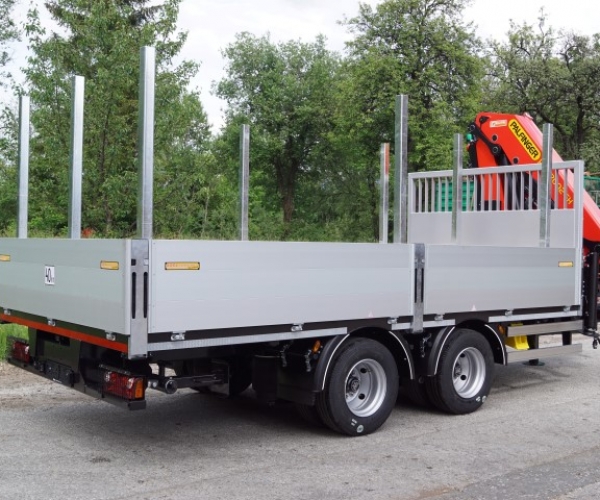 jaud-7.JPG