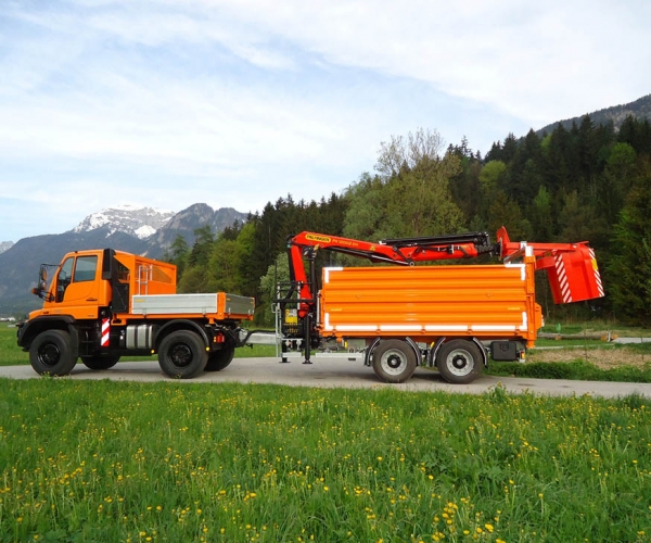 unimog-transporter-sonder-aufbau-20.jpg